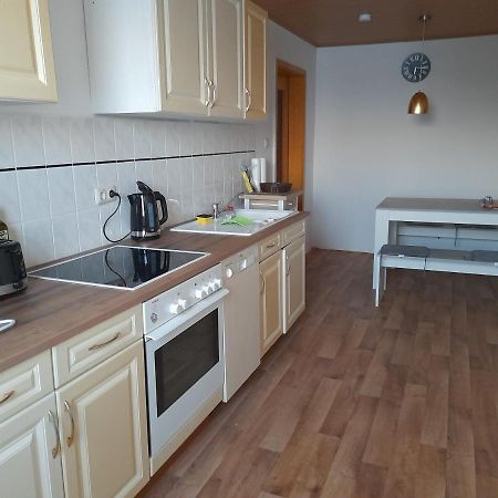 2 Raum Wohnung Im Dg Τσβικάου Εξωτερικό φωτογραφία