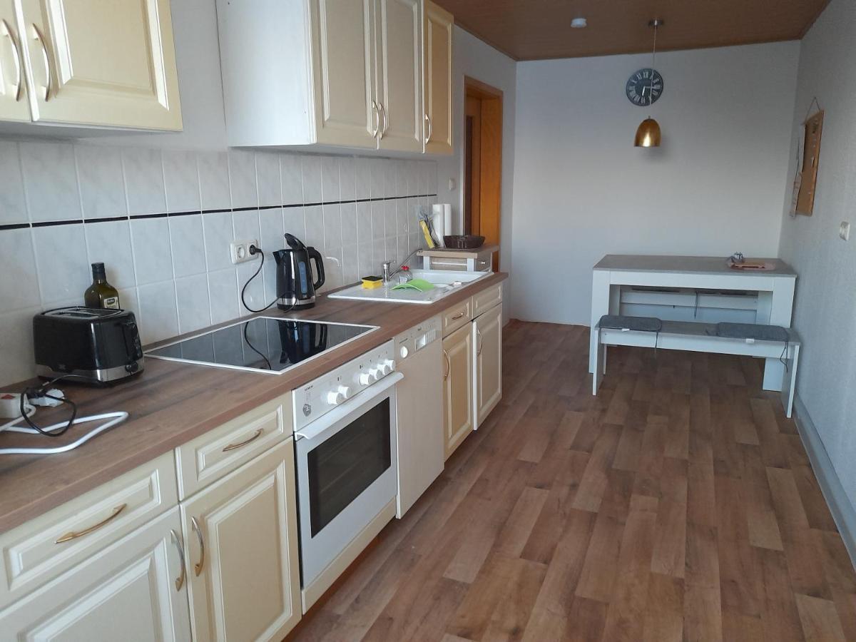 2 Raum Wohnung Im Dg Τσβικάου Εξωτερικό φωτογραφία